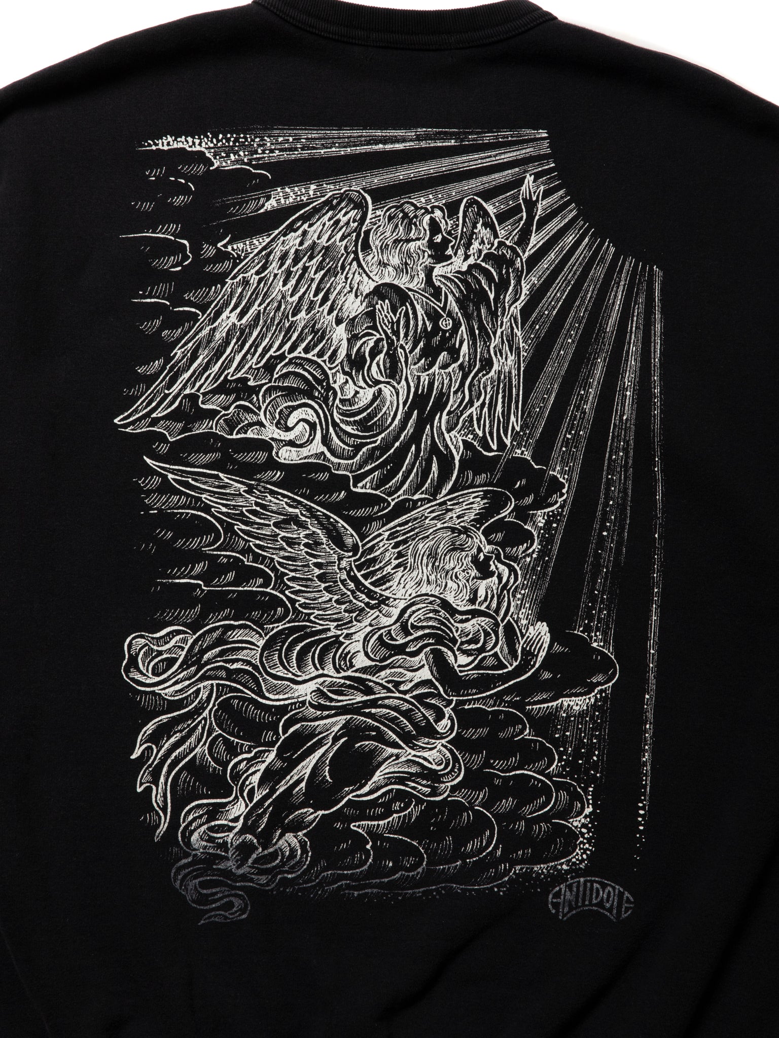 Fade Wash Crewneck Sweatshirt(Holy Angels)